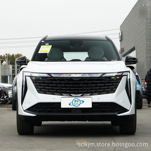 2023 Лучшие продажи Geely Boyue дешевые подержанные автомобили из Китая Пять дверей и пять мест. Небольшой внедорожник